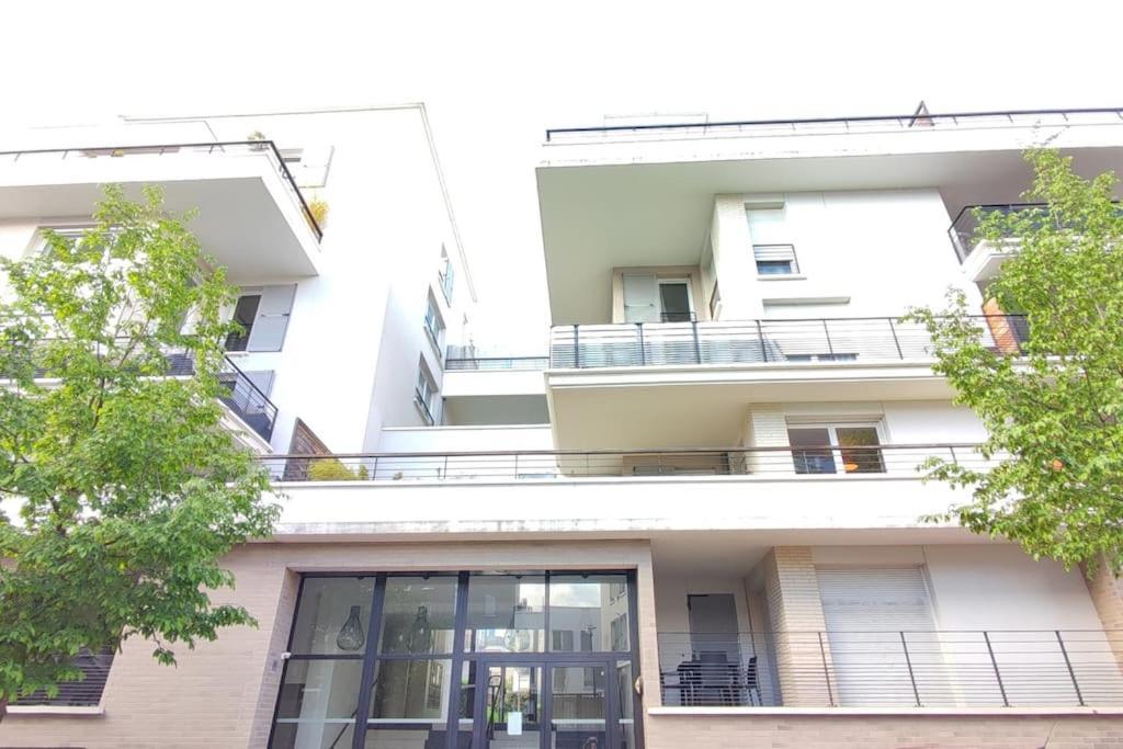 Apartment A 15 Min De Paris